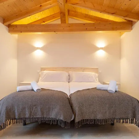 Encanto Rural En By Urbanhosting Lägenhet Arce